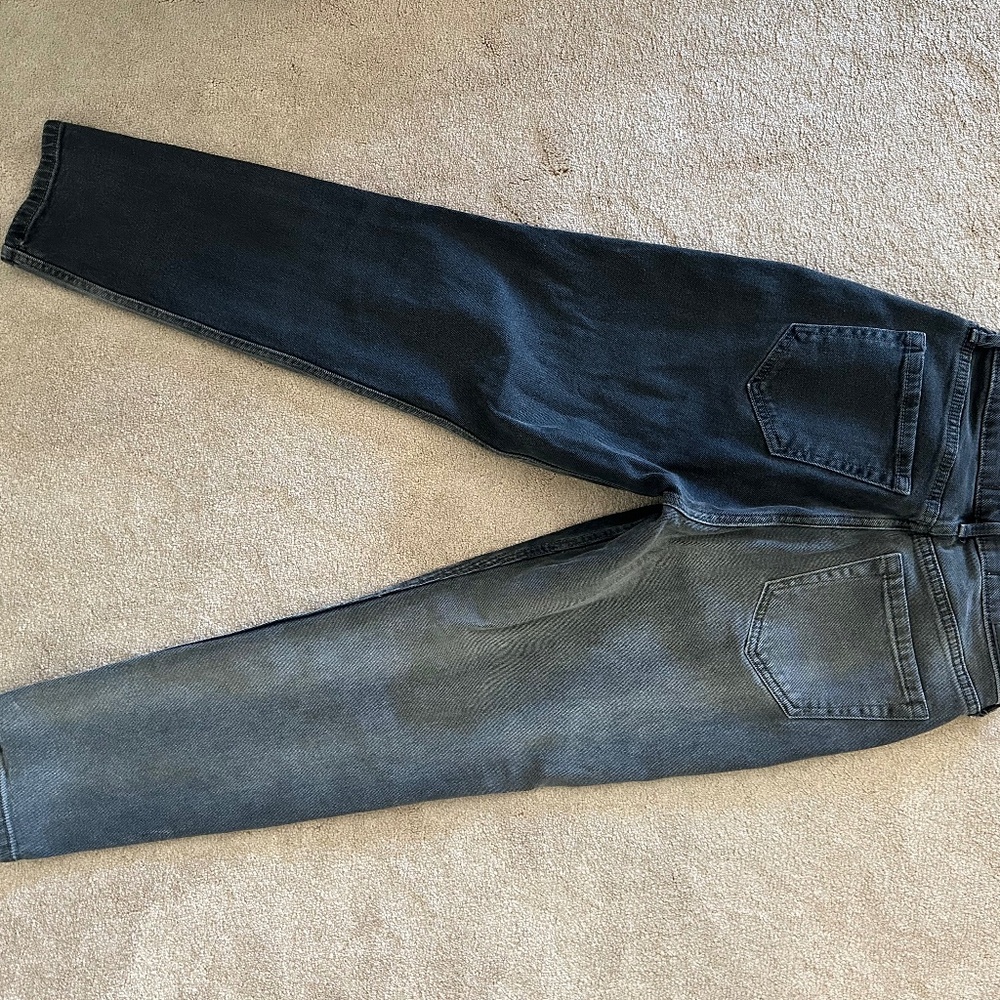 Black distressed jeans